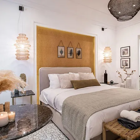 Hotel Amelot Art