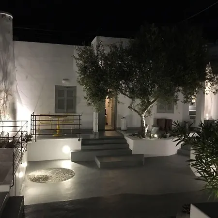 Amelot Art Hotel 4*