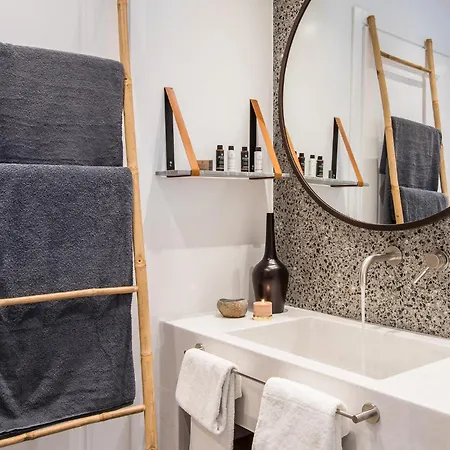 Amelot Art 4* サントリーニ