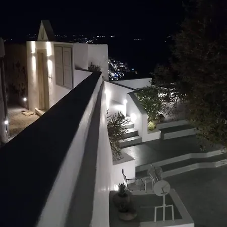 Amelot Art Hotel 4*