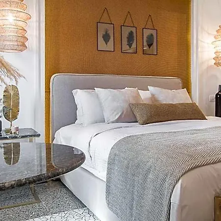 Hotel Amelot Art