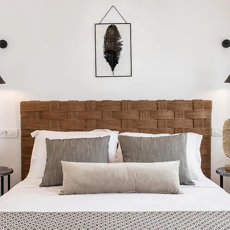 Amelot Art Hotell 4*