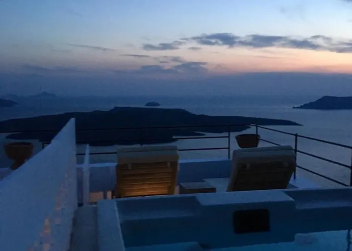 Amelot Art 4* Fira (Santorini)