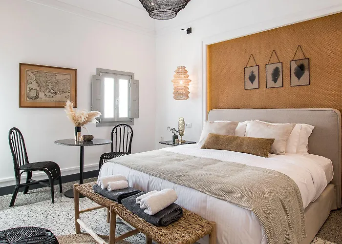 Amelot Art 4* Fira (Santorini)