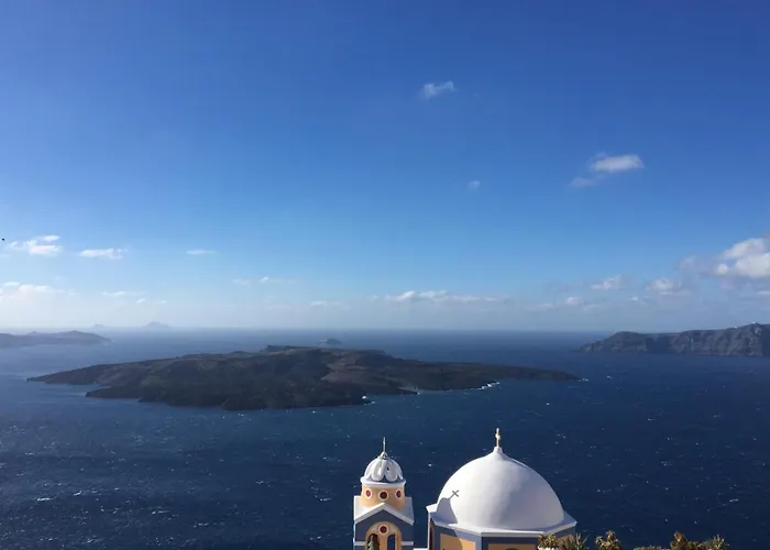 Amelot Art Fira (Santorini)