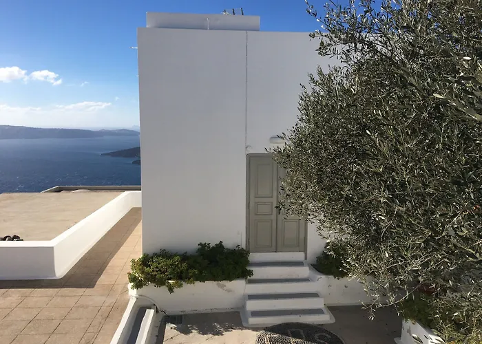 Amelot Art 4* Fira (Santorini)